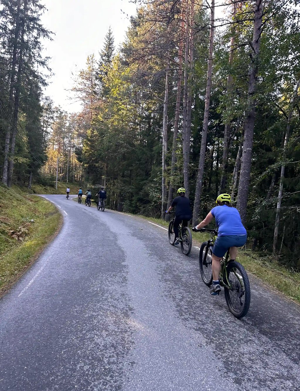 E-MOUNTAIN BIKE AND  KAYAK COMBO 2025  (2)