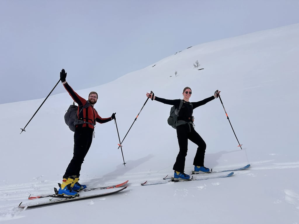 2025 Ski Backcountry_WINTER_A couple Binginner 8