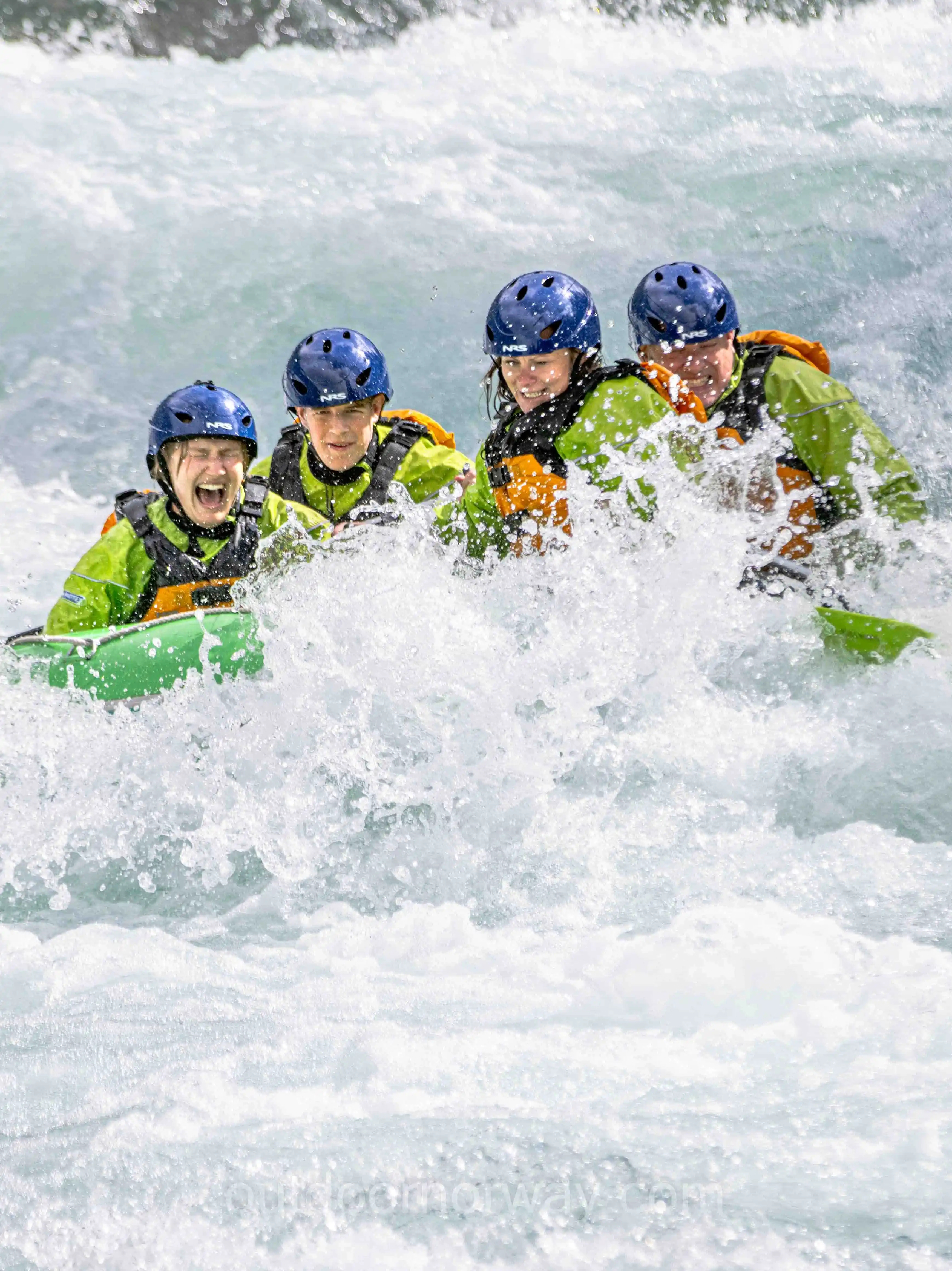 WHITEWATER RIVER RAFTING IN VOSS 001