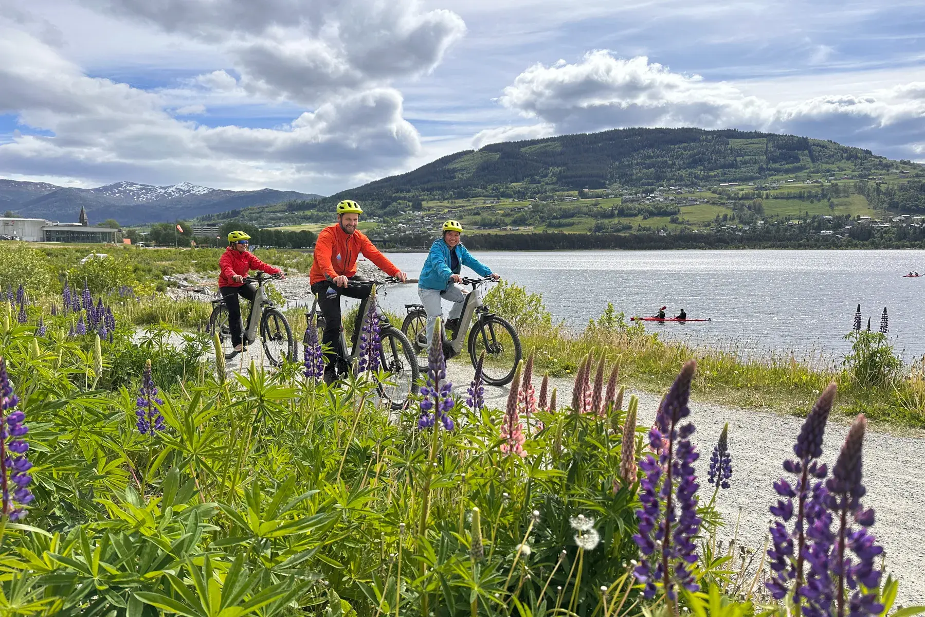 5-DAAGS AVONTUURPAKKET DOOR DE NOORSE FJORDEN - MTB-tochten