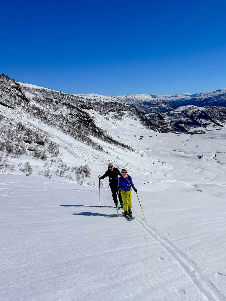 6 DAY SKI PACKAGE FRESH & CRUISERS 2025_1