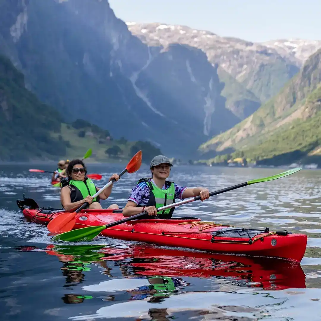 5-DAAGS LENTEAVONTUUR IN DE NOORSE FJORDEN