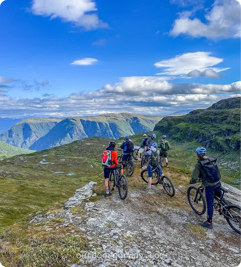 MOUNTAINBIKE – VAN DE BERG NAAR DE FJORD