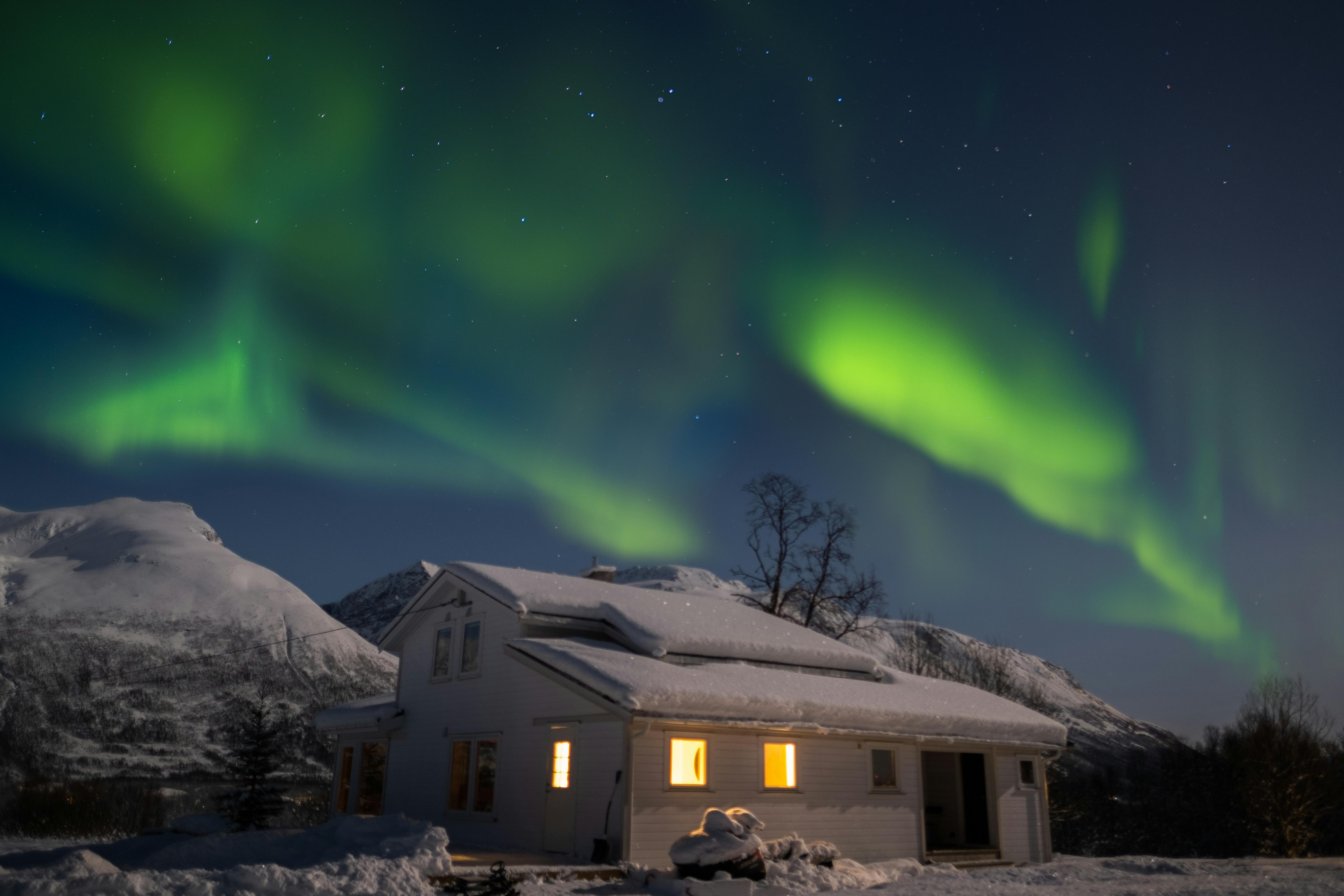 uitzicht-op-het-noorderlicht-in-Tromsø